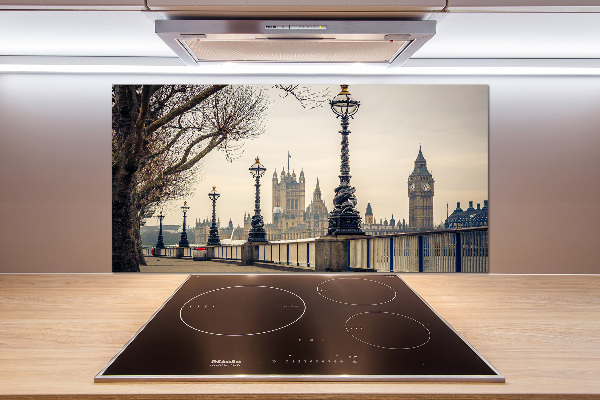 Kitchen splashback London in autumn