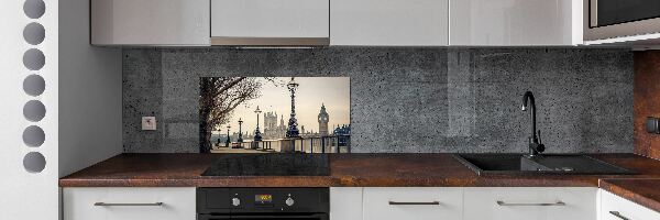 Kitchen splashback London in autumn