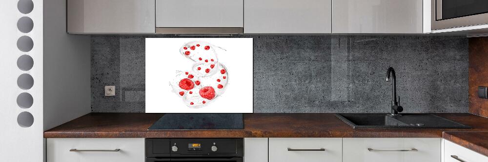 Cooker splashback Raspberries with milk