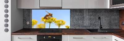 Cooker splashback Bee on a flower