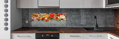 Glass splashback A mixture of spices