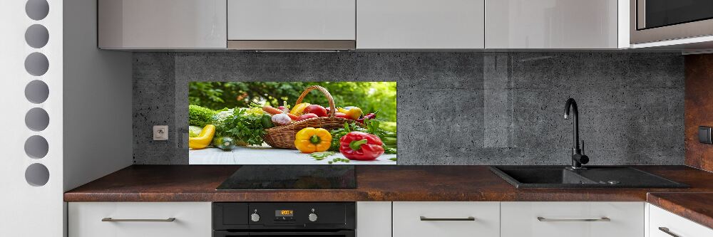 Kitchen splashback Bin