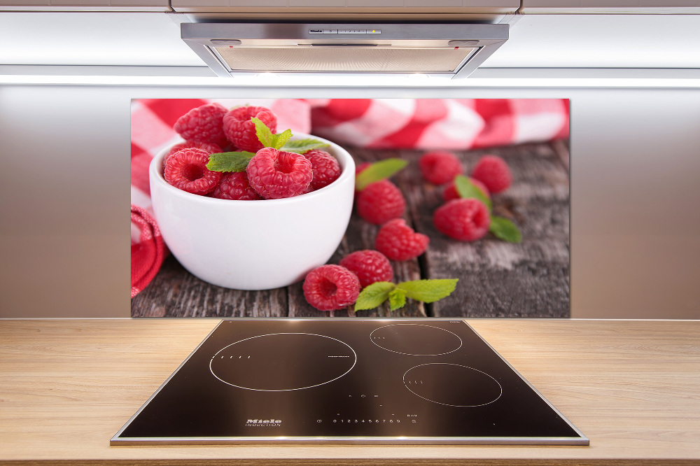 Cooker splashback Raspberries in a bowl