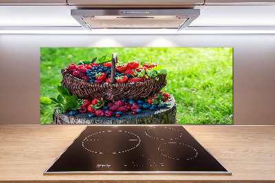 Cooker splashback Forest fruit basket