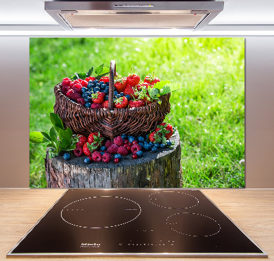 Cooker splashback Forest fruit basket