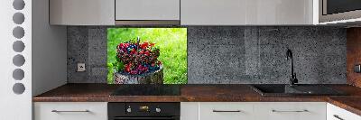 Cooker splashback Forest fruit basket