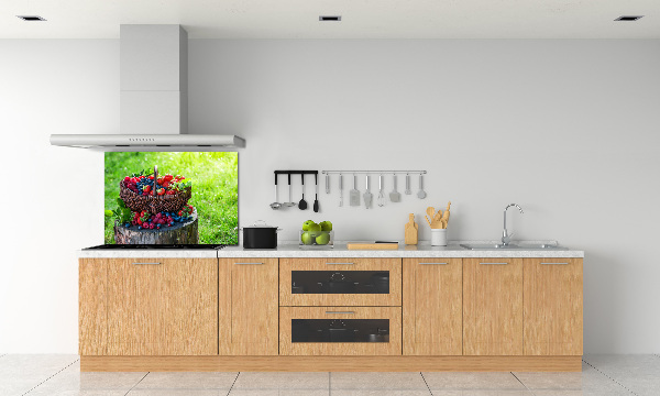 Cooker splashback Forest fruit basket