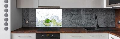 Cooker splashback Lime and water