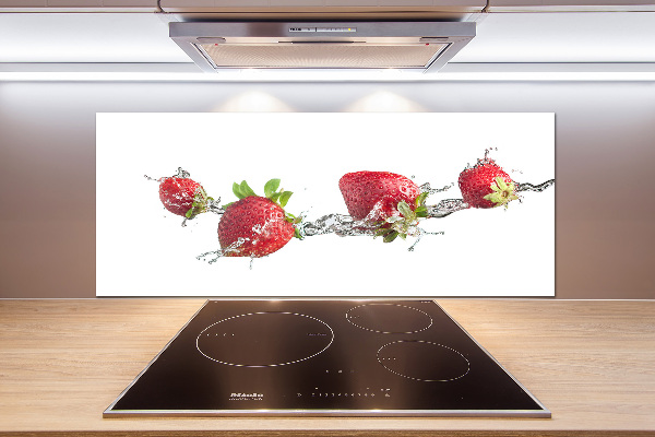 Cooker splashback Strawberries and water