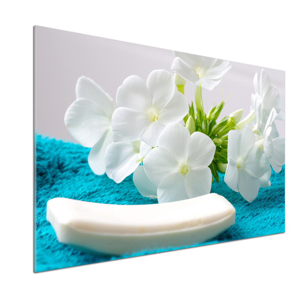 Kitchen splashback White spa flowers