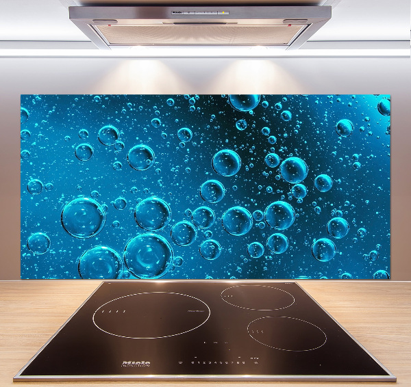 Glass splashback Bubbles under water