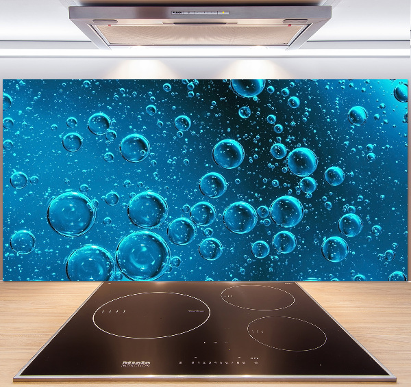 Glass splashback Bubbles under water