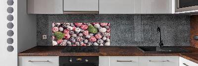 Cooker splashback Frozen forest fruit