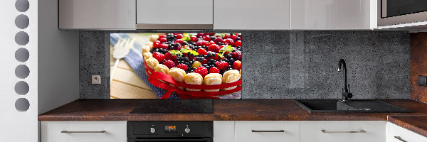 Cooker splashback Forest fruit cake