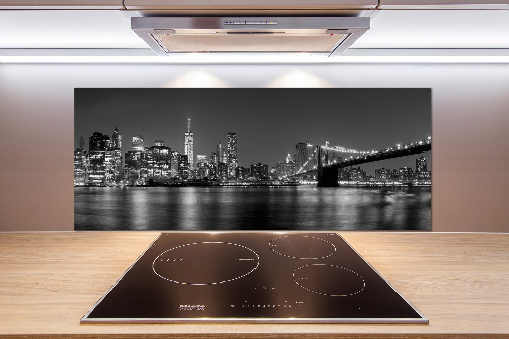 Cooker splashback Manhattan at night