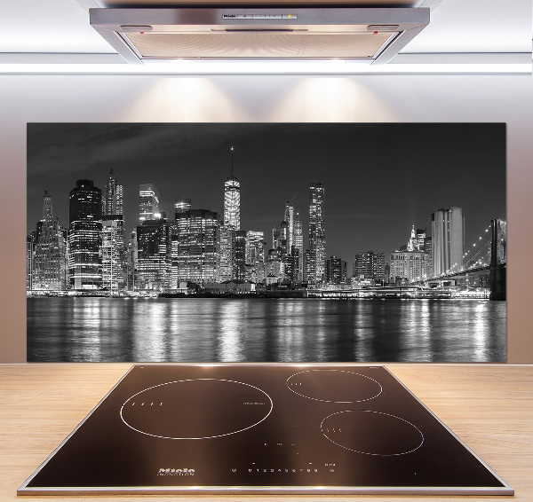 Glass splashback Manhattan at night