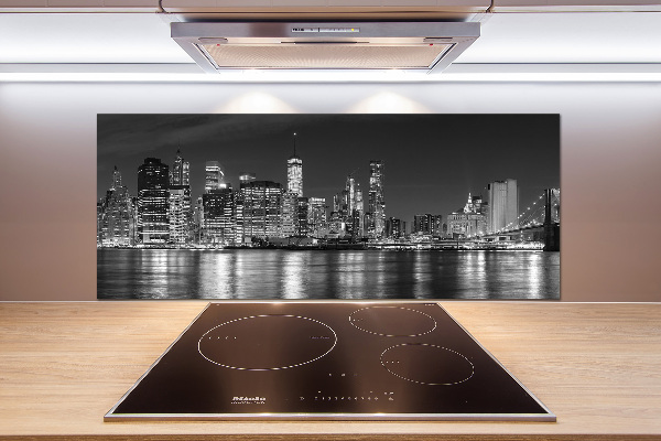 Glass splashback Manhattan at night