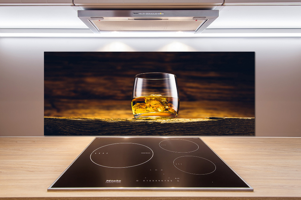 Cooker splashback Bourbon in a glass