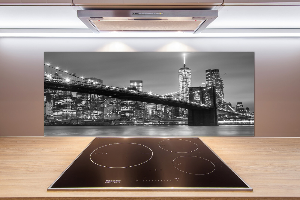 Cooker splashback New York at night