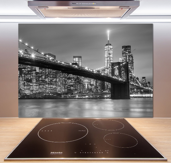 Cooker splashback New York at night