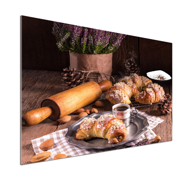 Cooker splashback croissants