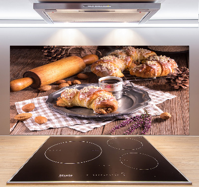 Cooker splashback croissants