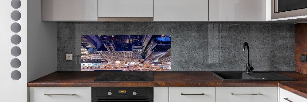 Cooker splashback New York at night