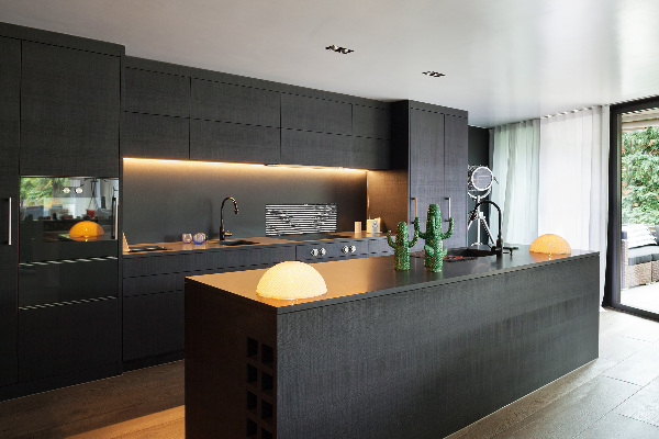 Kitchen splashback Black and white stripes