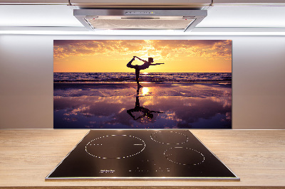 Cooker splashback Yoga on the beach