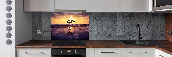 Cooker splashback Yoga on the beach