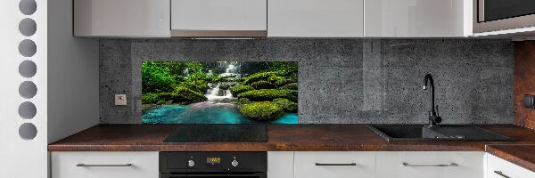 Cooker splashback Waterfall in the jungle