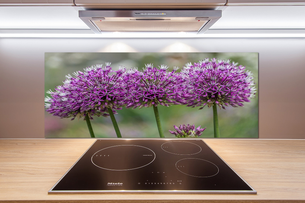 Cooker splashback Garlic flower