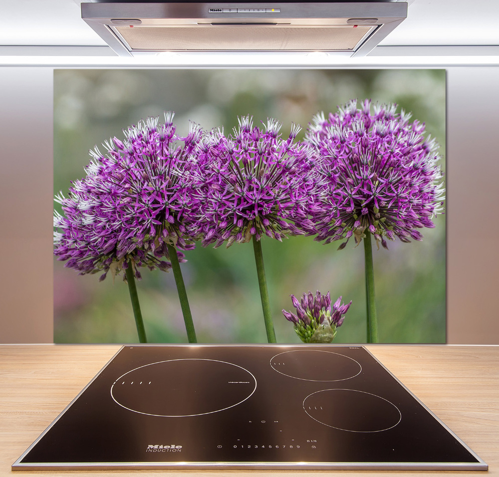 Cooker splashback Garlic flower