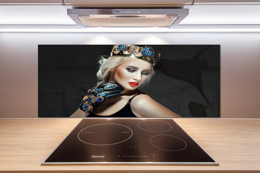 Cooker splashback A woman in a crown