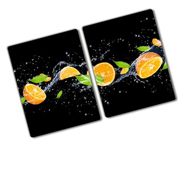 Cutting board Oranges and water