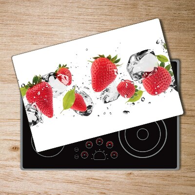 Cutting board Strawberries and water