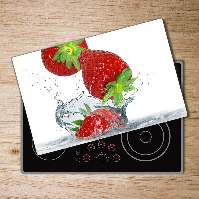 Chopping board Strawberries and water