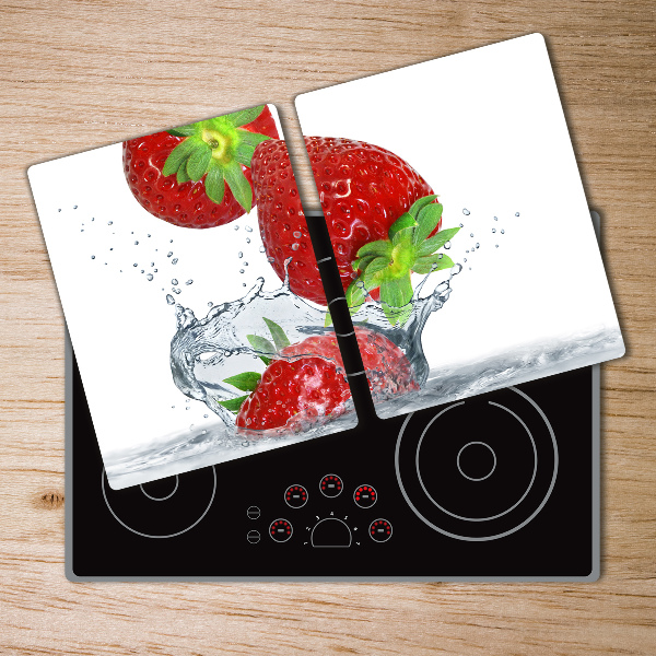 Chopping board Strawberries and water