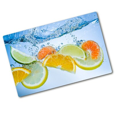 Cutting board Citruses under water