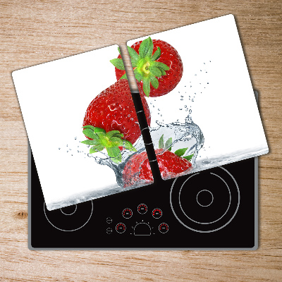 Chopping board Falling strawberries