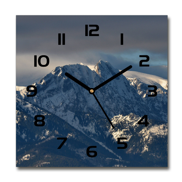 Square wall clock Giewont in winter