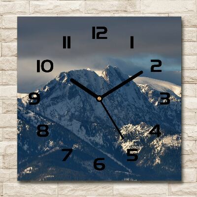 Square wall clock Giewont in winter