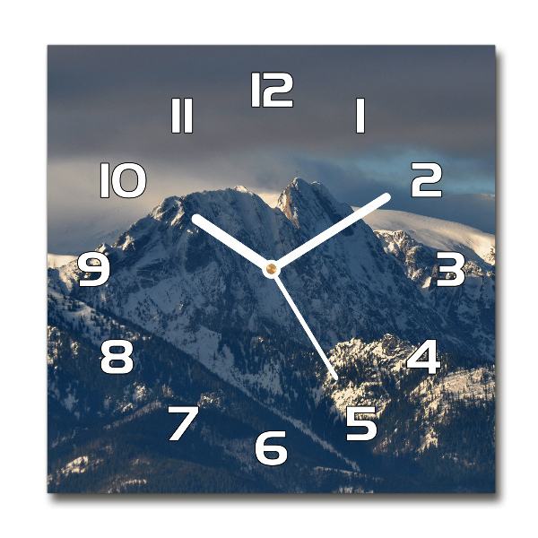 Square wall clock Giewont in winter