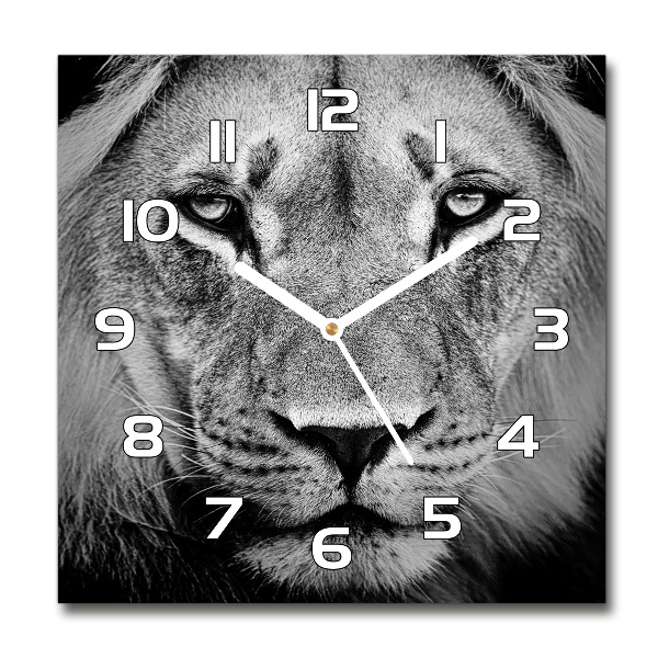 Square wall clock Portrait of a lion