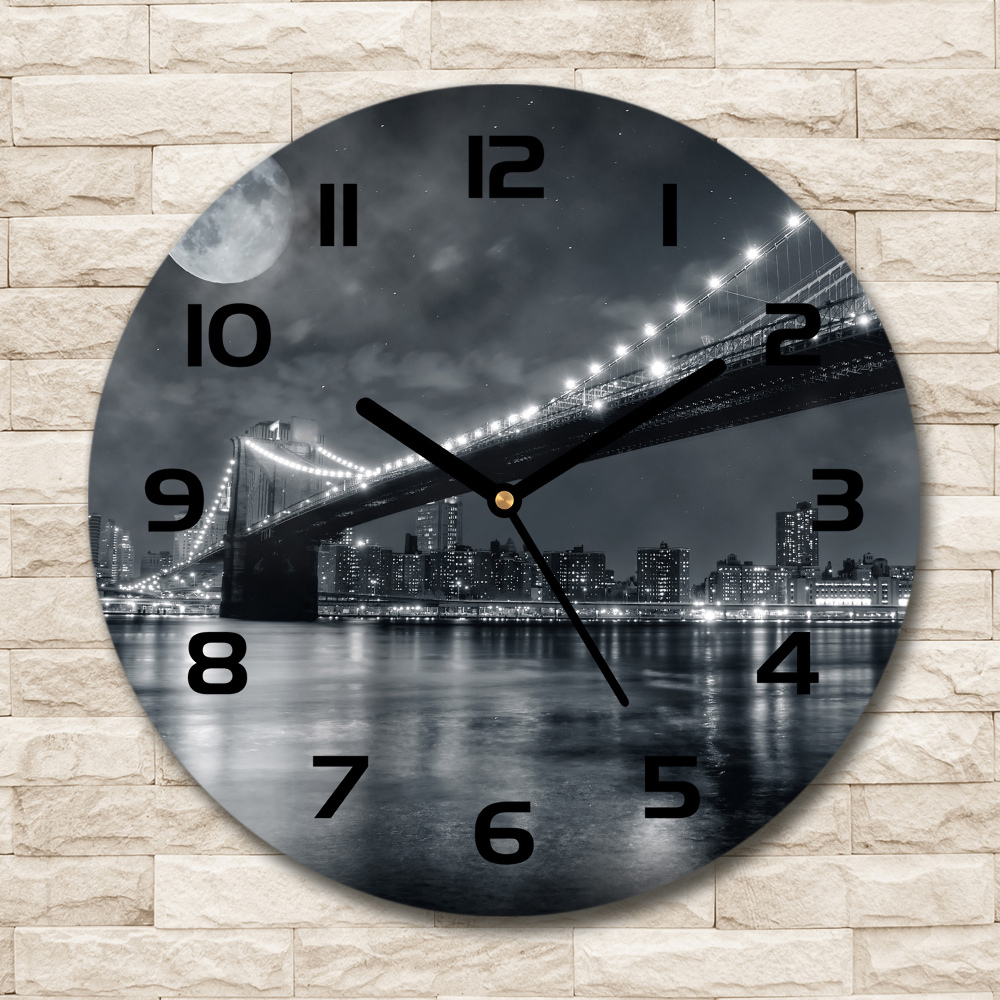 Round wall clock Brooklyn bridge