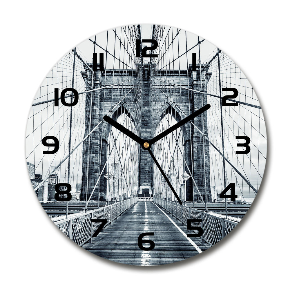 Round wall clock Brooklyn bridge