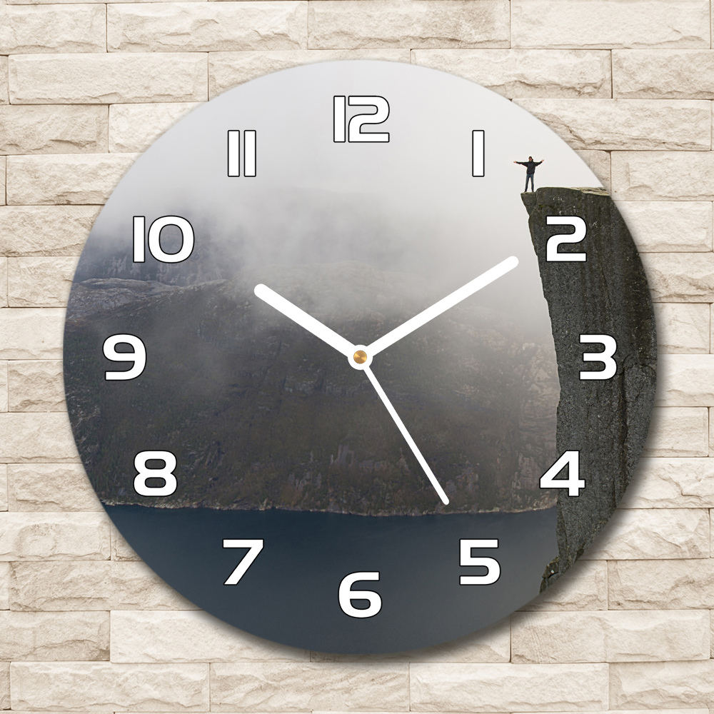 Round wall clock Norwegian cliff