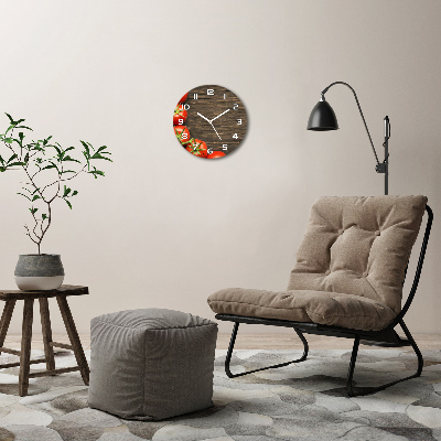 Round wall clock Tomatoes on wood