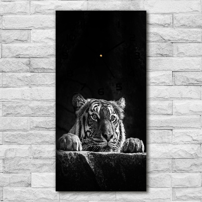 Vertical wall clock Tiger