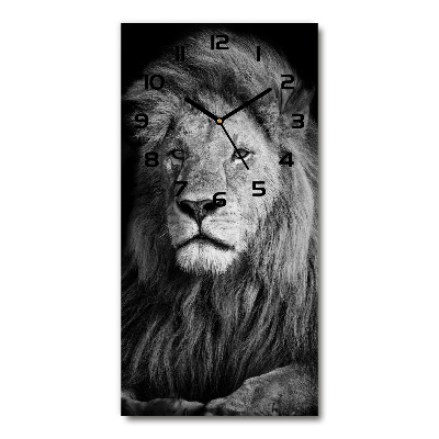 Vertical wall clock Portrait of a lion